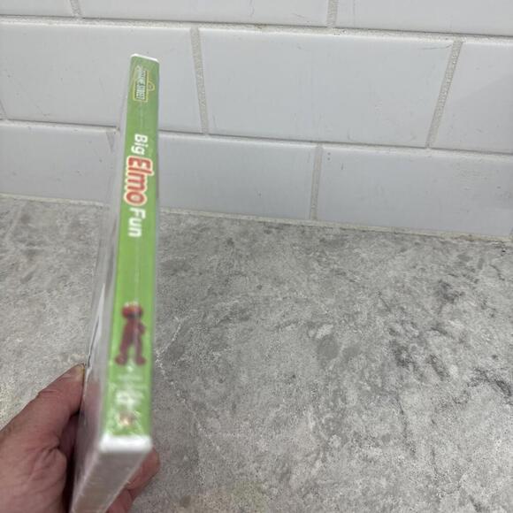 SESAME STREET - Big Elmo Fun DVD - Picture 3 of 6